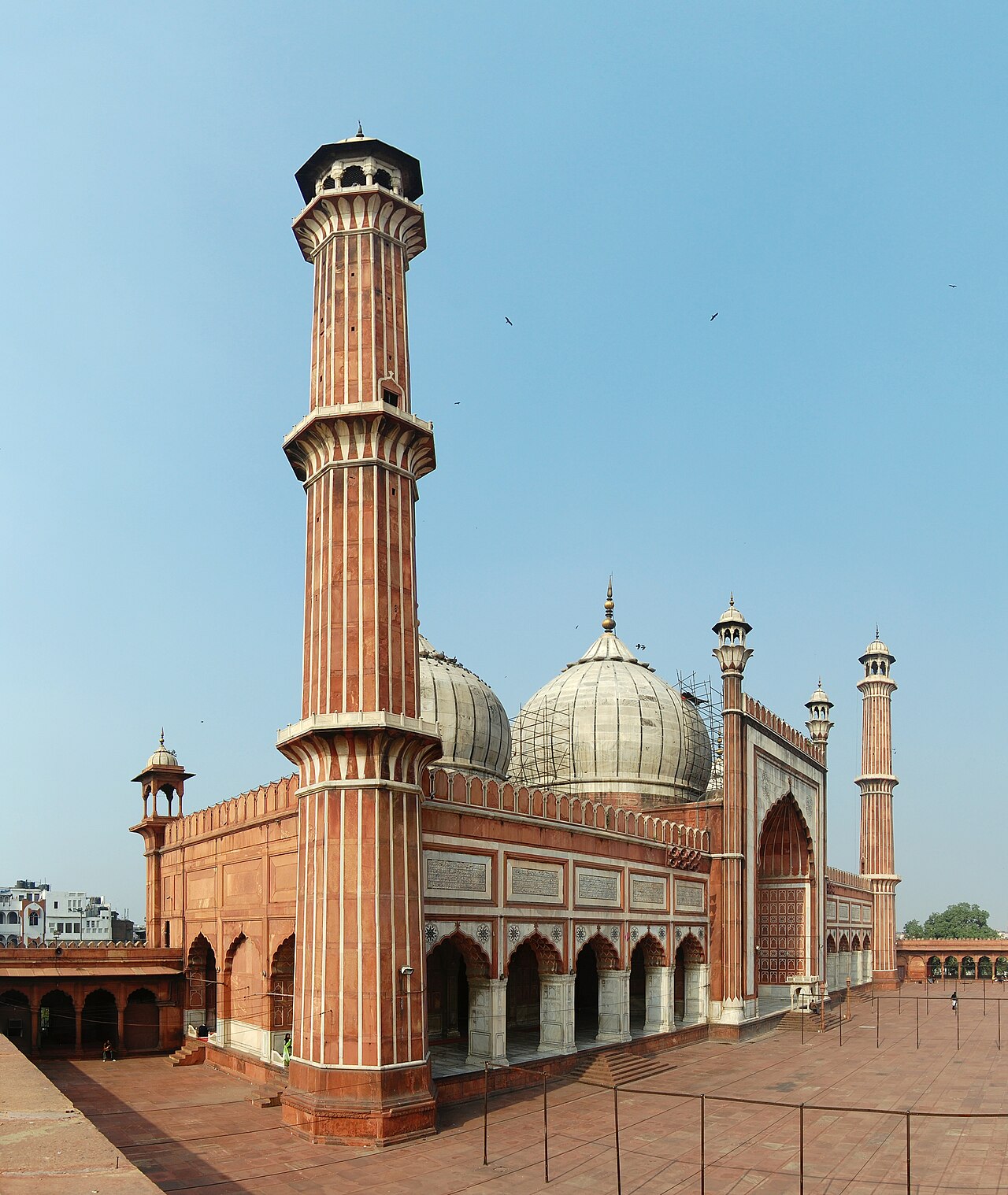 Custom photo prints delivered in Kirari Suleman Nagar