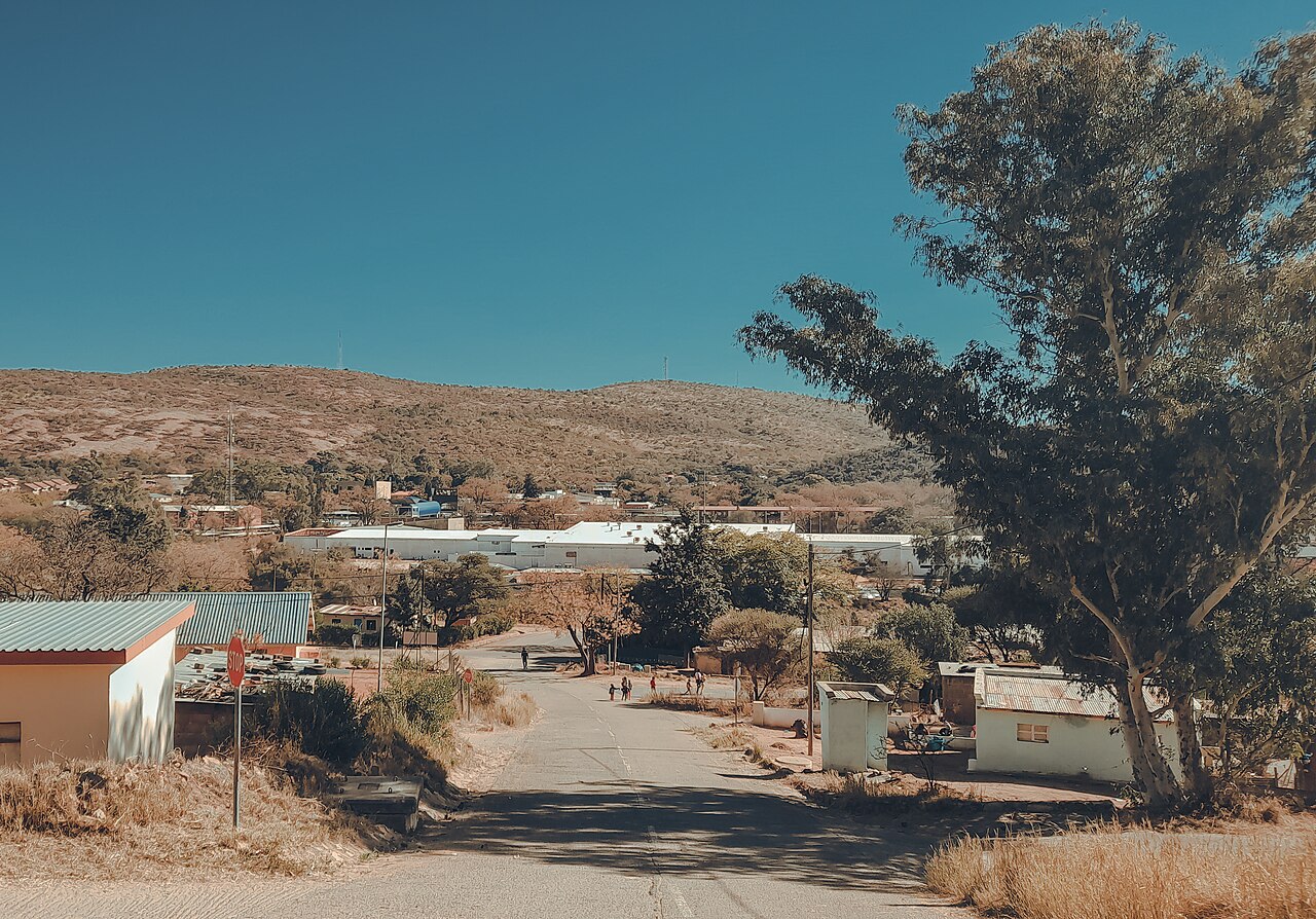 Custom photo prints delivered in Lobatse