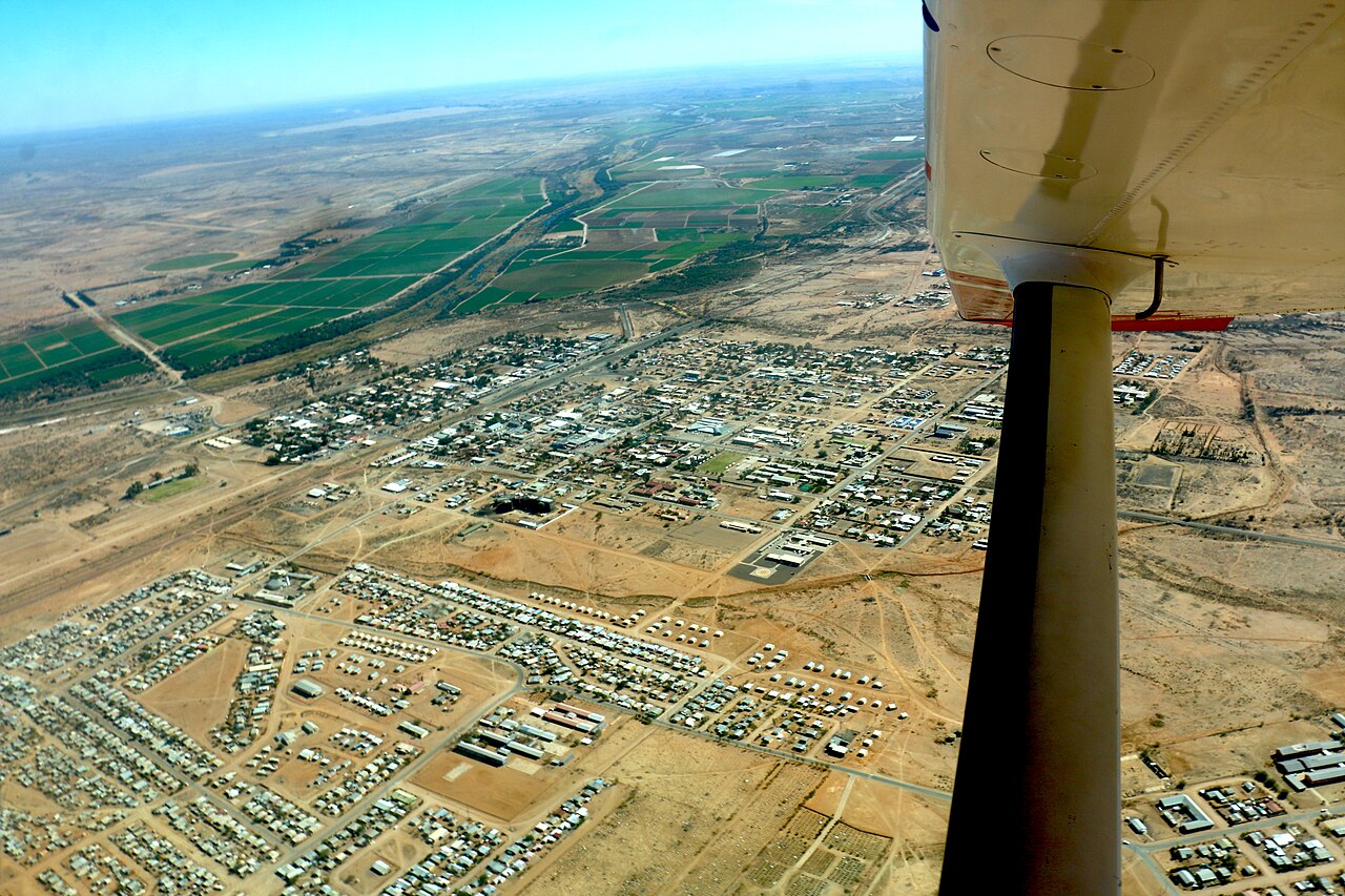 Custom photo prints delivered in Mariental