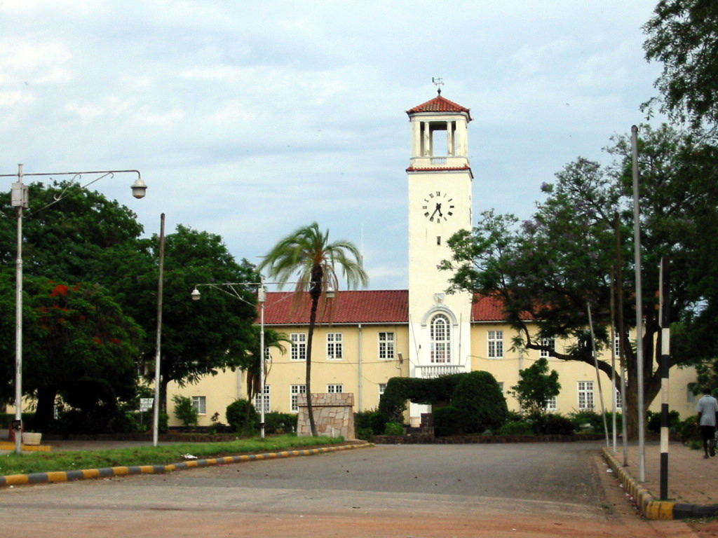 Custom photo prints delivered in Kadoma